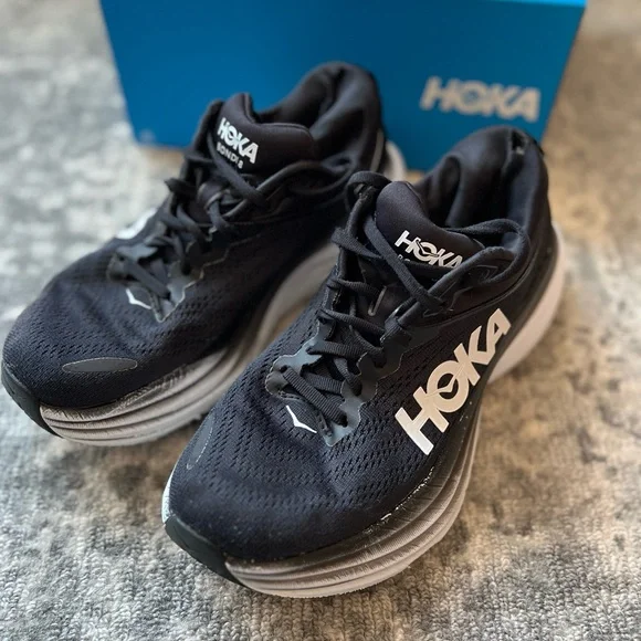 Women’s Hoka Bondi 8 Black & White, sz. 8 - Picture 8 of 9